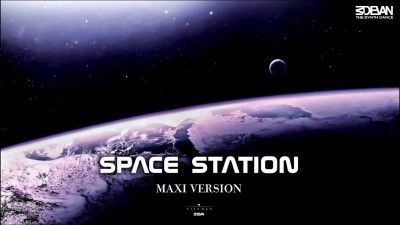 Marcel De Van - Space Station (S).jpg